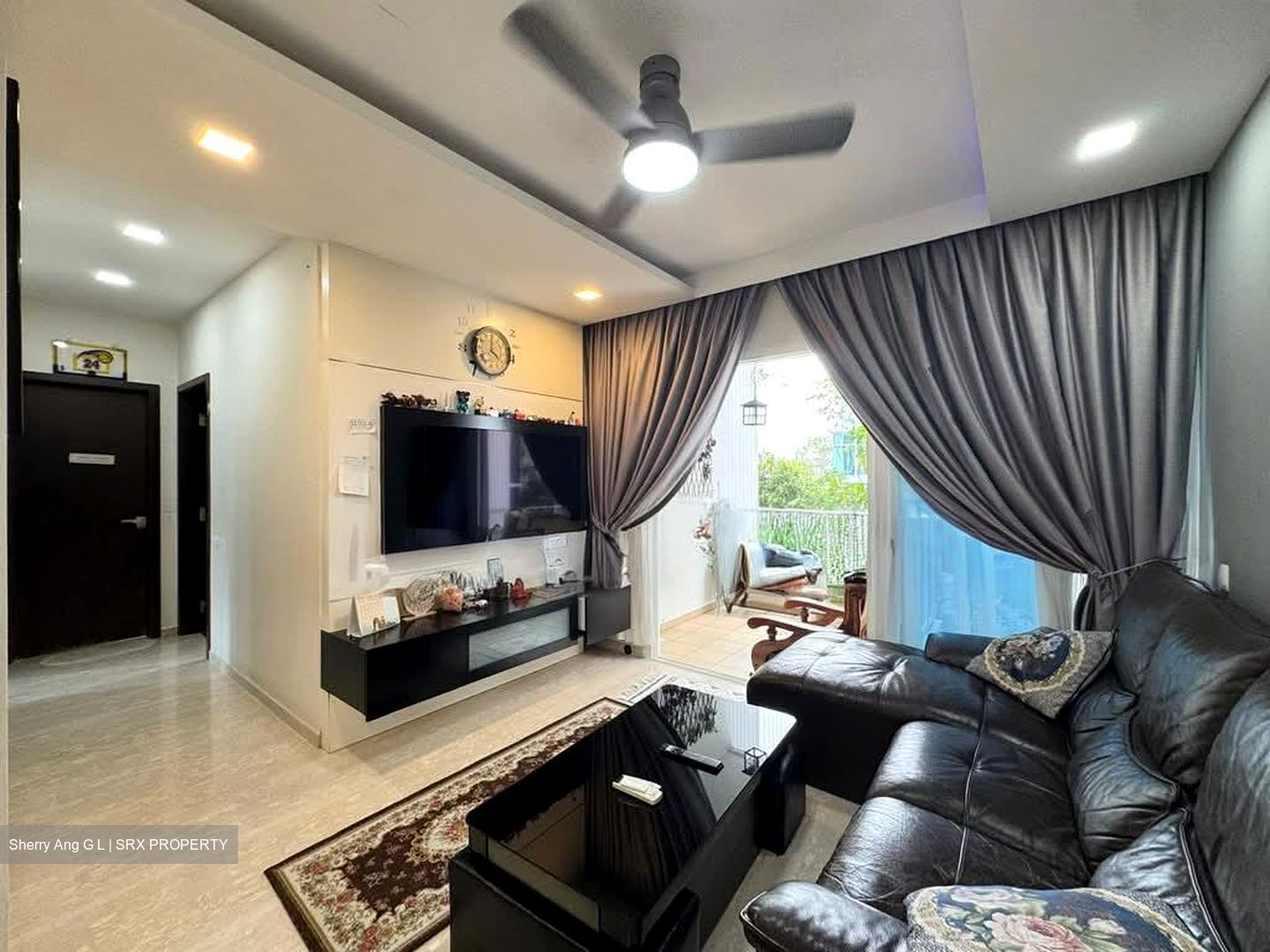 City Regency (D12), Apartment #593623771